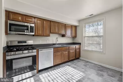 740 Quince Orchard Boulevard #102, Gaithersburg, MD 20878 - Photo 10