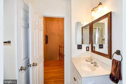 1040 Grand Oak Way, Rockville, MD 20852 - Photo 36