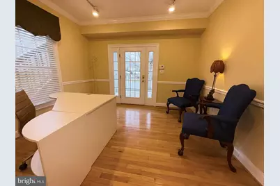 817 Linslade Street #B, Gaithersburg, MD 20878 - Photo 10