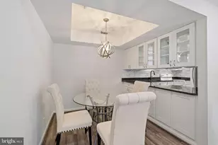 5801 Inman Park Cir, Rockville, MD 20852 - Photo 8