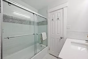 9825 Betteker Ln, Potomac, MD 20854 - Photo 28