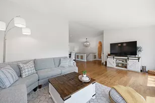 9825 Betteker Ln, Potomac, MD 20854 - Photo 16