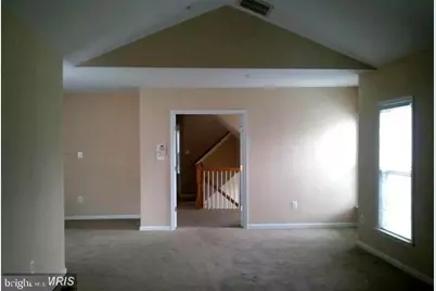 213 Watkins Pond Boulevard, Rockville, MD 20850 - Photo 14