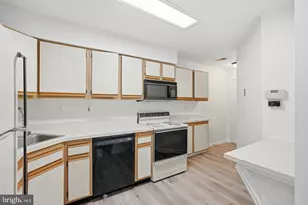 13405 Shady Knoll Dr, Silver Spring, MD 20904 - Photo 8