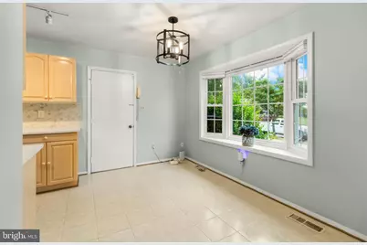 1008 Julian Place, Rockville, MD 20852 - Photo 4