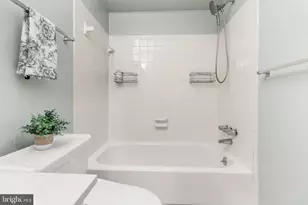 1008 Julian Pl, Rockville, MD 20852 - Photo 26