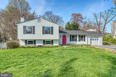 8926 Blue Smoke Drive, Gaithersburg, MD 20879 - Photo 2