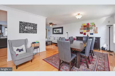 8926 Blue Smoke Drive, Gaithersburg, MD 20879 - Photo 4