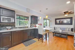 8926 Blue Smoke Dr, Gaithersburg, MD 20879 - Photo 10