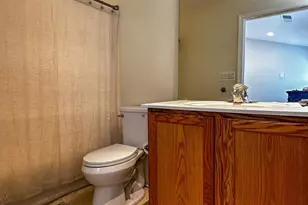 12118 Pond Pine Dr, Clarksburg, MD 20871 - Photo 14