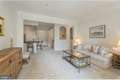11 Arch Place #373, Gaithersburg, MD 20878 - Photo 4