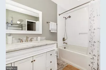 20105 Waringwood Way, Gaithersburg, MD 20886 - Photo 16