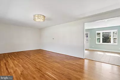 16617 Killdeer Drive, Rockville, MD 20855 - Photo 18