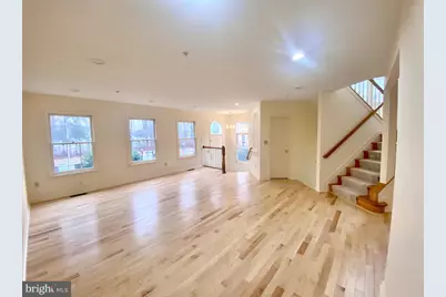 5700 Exeter Hill Way, Rockville, MD 20852 - Photo 4