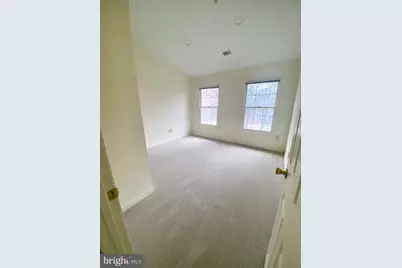 5700 Exeter Hill Way, Rockville, MD 20852 - Photo 14