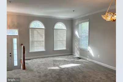 300 Garden View Square, Rockville, MD 20850 - Photo 8