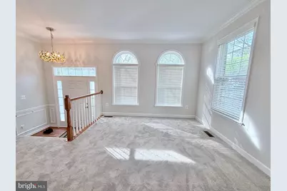 300 Garden View Square, Rockville, MD 20850 - Photo 6