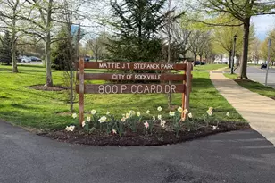 300 Garden View Square, Rockville, MD 20850 - Photo 34