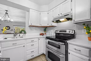 19257 Wheatfield Terrace, Gaithersburg, MD 20879 - Photo 8