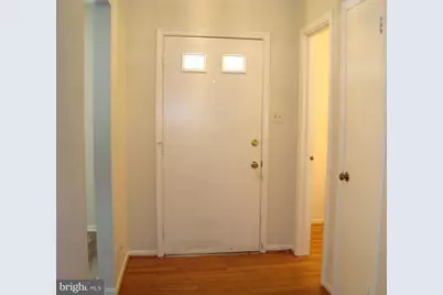 7813 Heatherton Lane, Potomac, MD 20854 - Photo 8