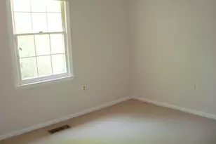 7813 Heatherton Ln, Potomac, MD 20854 - Photo 32