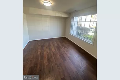 840 Azalea Drive #18, Rockville, MD 20850 - Photo 2