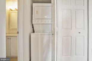 10101 Grosvenor Pl, Rockville, MD 20852 - Photo 22