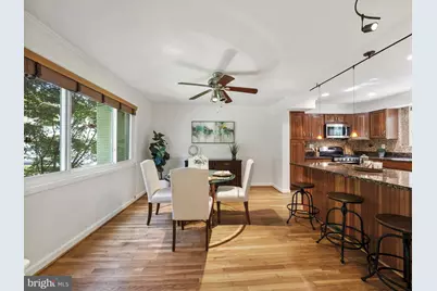 5343 Pooks Hill Road #403-53, Bethesda, MD 20814 - Photo 8