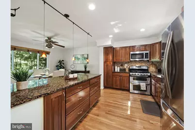 5343 Pooks Hill Road #403-53, Bethesda, MD 20814 - Photo 10