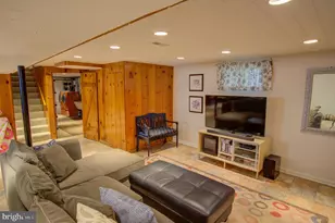 10501 Glenhaven Dr, Silver Spring, MD 20902 - Photo 30