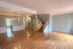 6024 Stonehenge, Rockville, MD 20852 - Photo 2