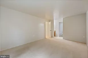 18011 Chalet Dr, Germantown, MD 20874 - Photo 24