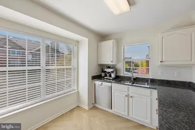 408 Ridgepoint Place #408-38, Gaithersburg, MD 20878 - Photo 10