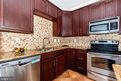 9621 Athens Place, Gaithersburg, MD 20878 - Photo 12