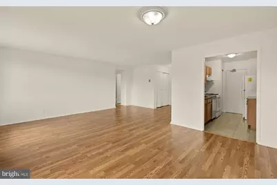1900 Lyttonsville Road #818, Silver Spring, MD 20910 - Photo 12