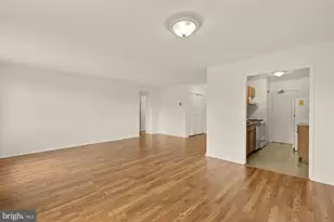 1900 Lyttonsville Rd, Silver Spring, MD 20910 - Photo 12