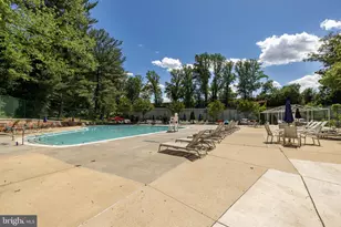 1900 Lyttonsville Rd, Silver Spring, MD 20910 - Photo 4