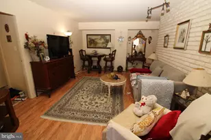 9701 Fields Rd, Gaithersburg, MD 20878 - Photo 6