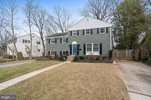 9817 Fernwood Rd, Bethesda, MD 20817 - Photo 2