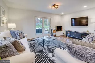 9817 Fernwood Rd, Bethesda, MD 20817 - Photo 16
