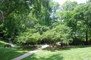 10201 Grosvenor Pl, Rockville, MD 20852 - Photo 12