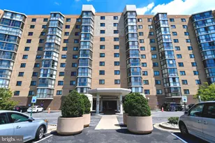 3330 N Leisure World Blvd, Silver Spring, MD 20906 - Photo 2