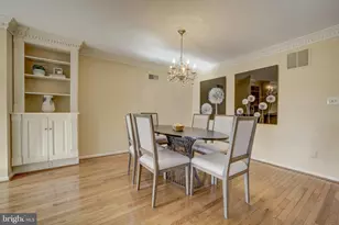 10902 Wickshire Way, Rockville, MD 20852 - Photo 12