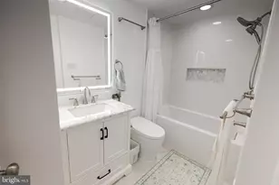 7504 Brenish Dr, Gaithersburg, MD 20879 - Photo 14