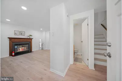 7504 Brenish Drive, Gaithersburg, MD 20879 - Photo 4