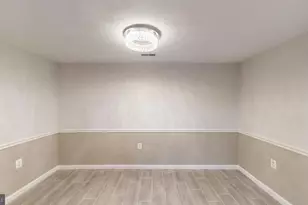 18204 Swiss Cir, Germantown, MD 20874 - Photo 10