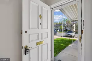 15020 Eardley Ct, Silver Spring, MD 20906 - Photo 2