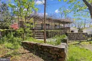 14400 Jones Ln, North Potomac, MD 20878 - Photo 2