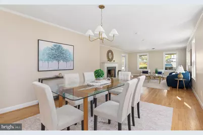 5523 Uppingham Street, Chevy Chase, MD 20815 - Photo 6