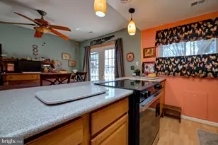 11 Aquarius Ct, Silver Spring, MD 20906 - Photo 24